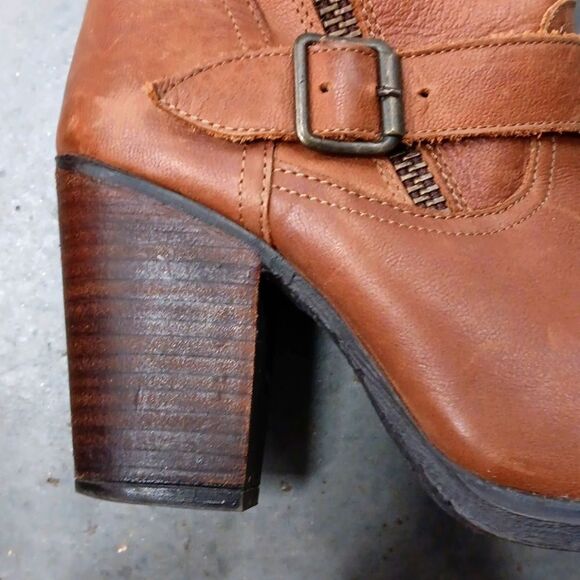 Steve Madden Denea Leather Booties 8.5 - Picture 3 of 8